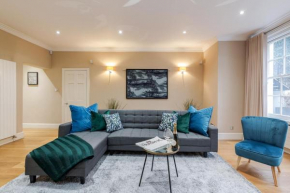 Luxurious Central Kensington Apartment, London